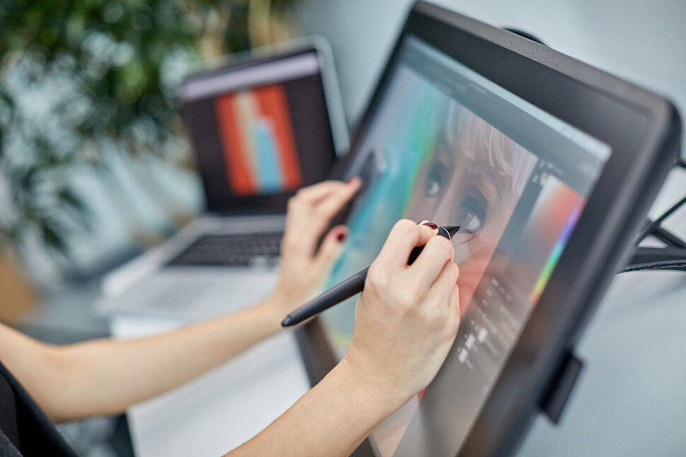 Как подключить wacom cintiq к компьютеру